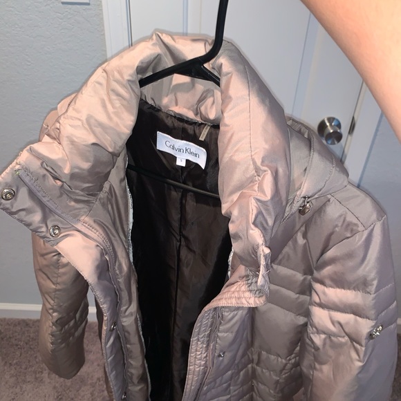 Calvin Klein - Picture 2 of 5